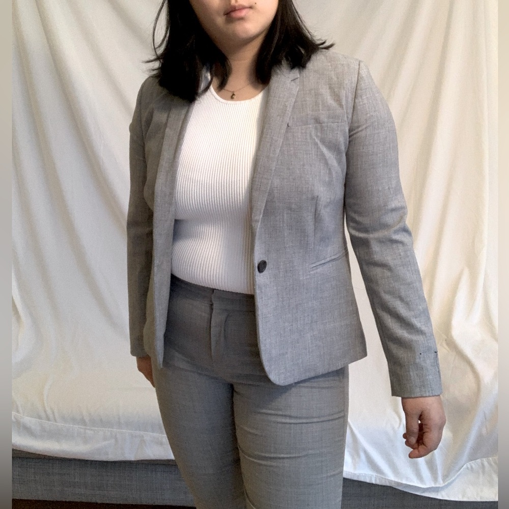 Banana Republic Grey Suit - Blazer and Pants